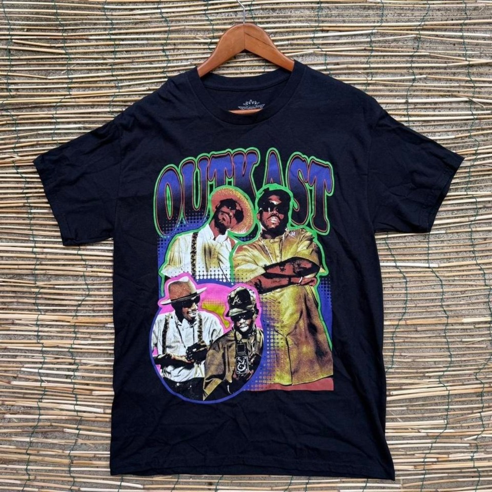 Outkast Rap Tshirt Men Size Medium Tee‎